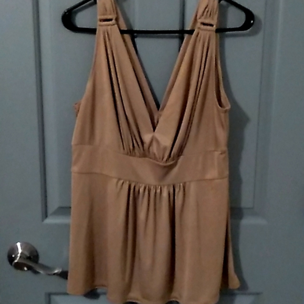 Womens elegant top